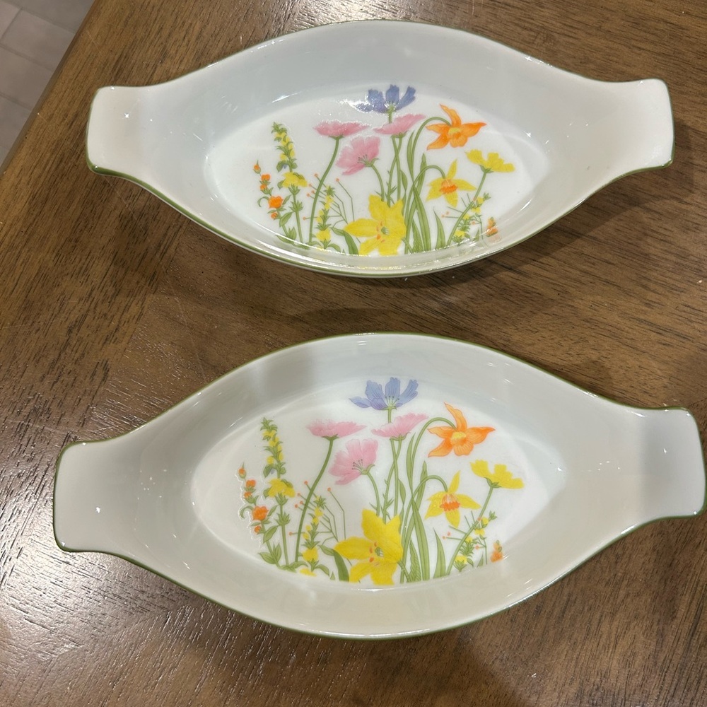 Floral Ceramic Serving Dishes - Set of 2, Vintage, GUC, No Chips